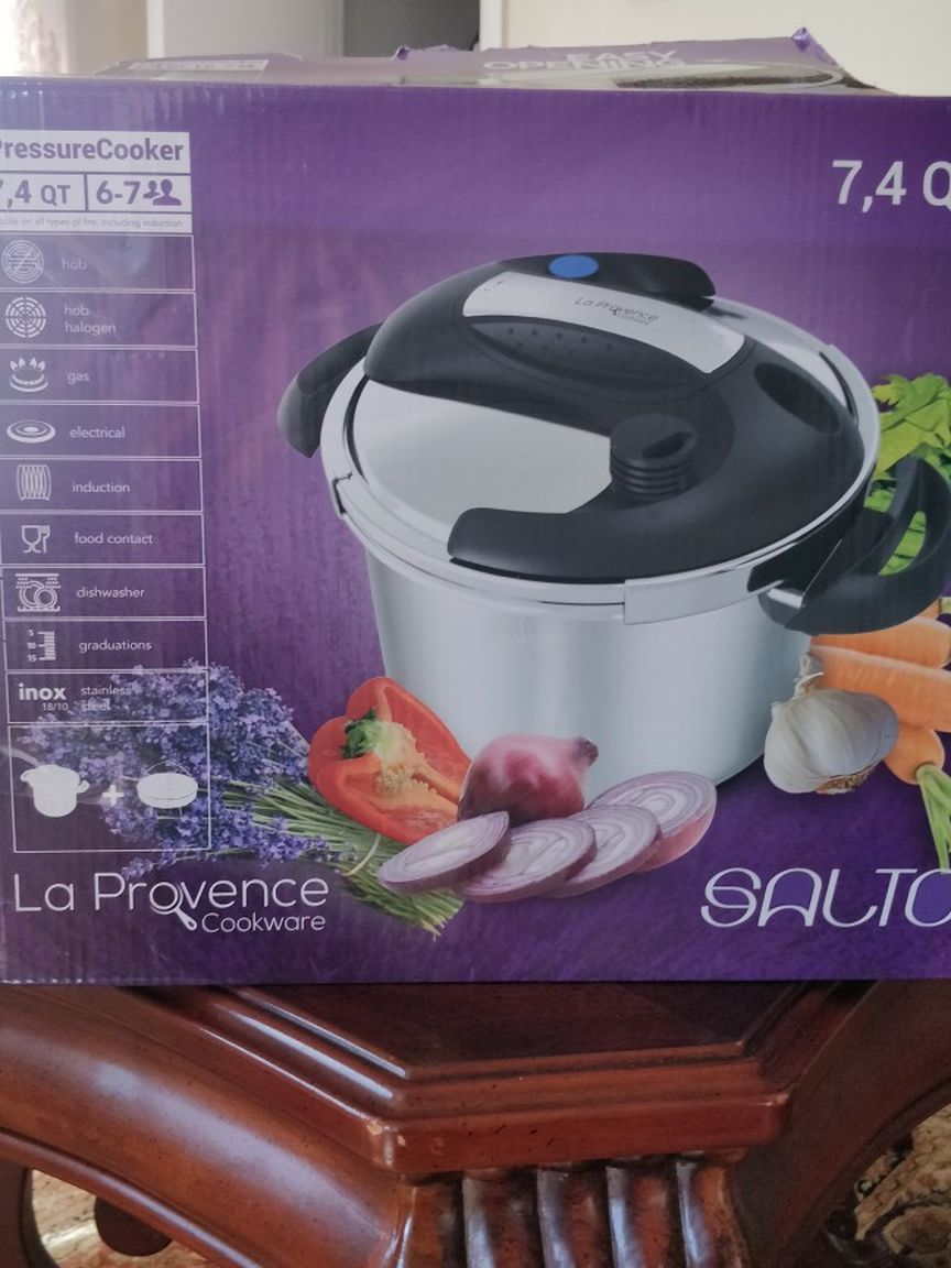 La Provence Pressure Cooker Like New Easy Use