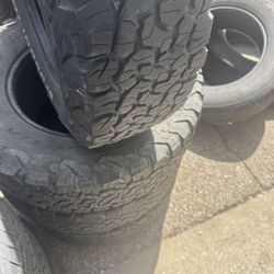 225 75 16 Bfg