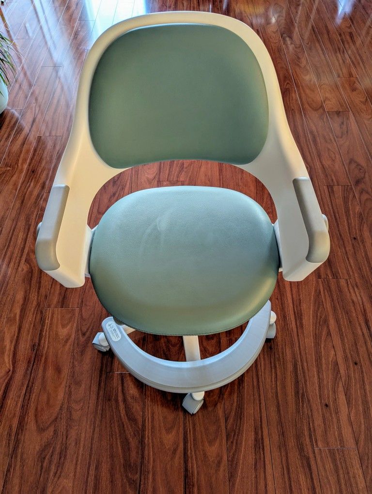 SIDIZ Ringo Kids Desk Chair