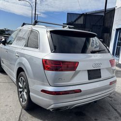 2019 Audi Q7 - PARTS ONLY