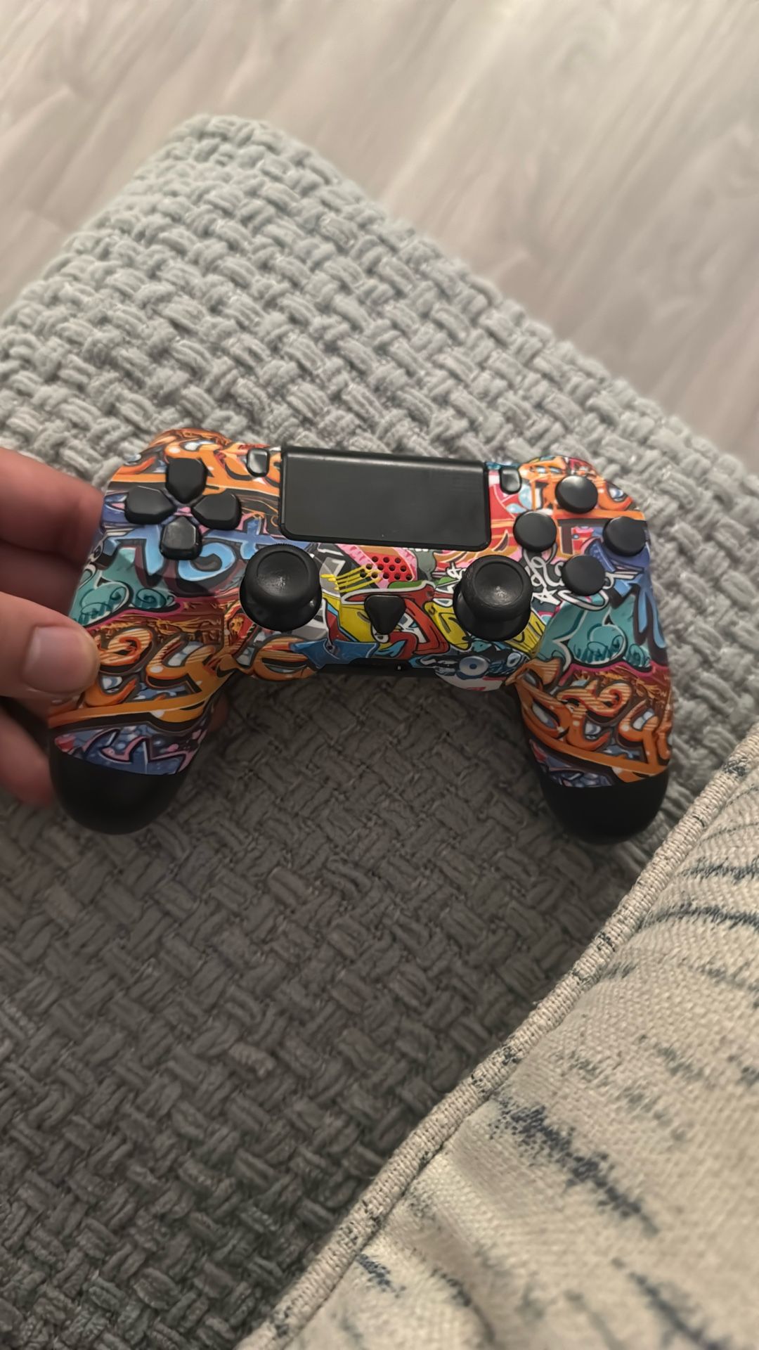 PS4 Controller
