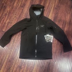 Arc’teryx Sabre SV Jacket – Men’s XS