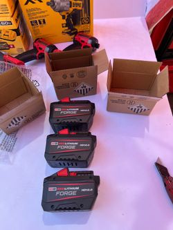 Milwaukee m18 Forge battery 12.0 brand new