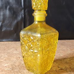  Vintage Yellow Square Glass Decanter Bottle with Stopper
