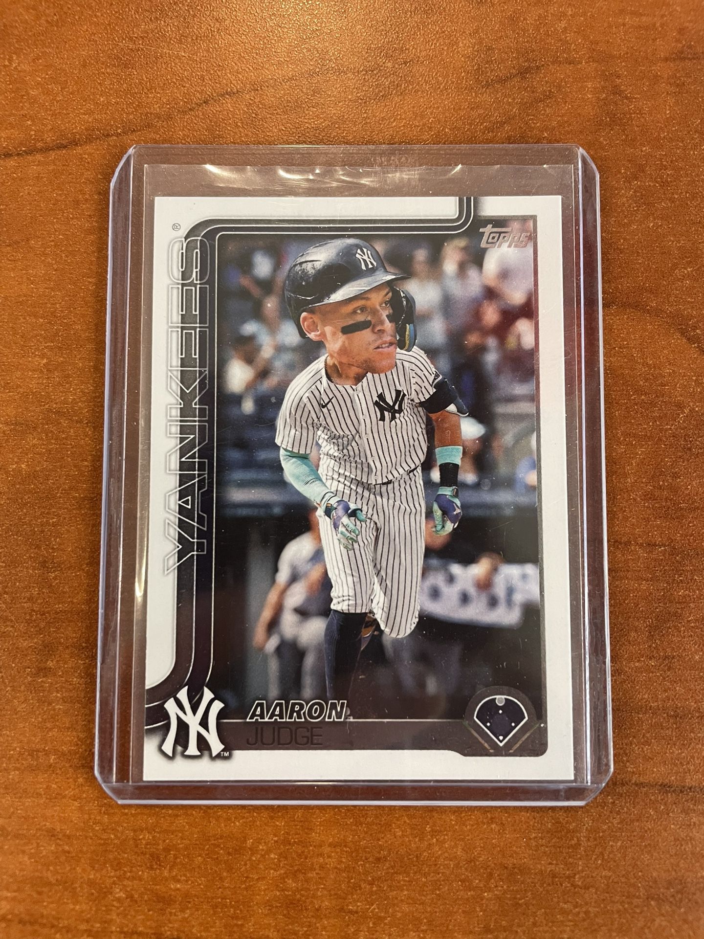 2025 Topps Aaron Judge (Big Head Variation) #300