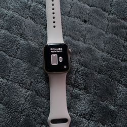 Apple Watch SE 40