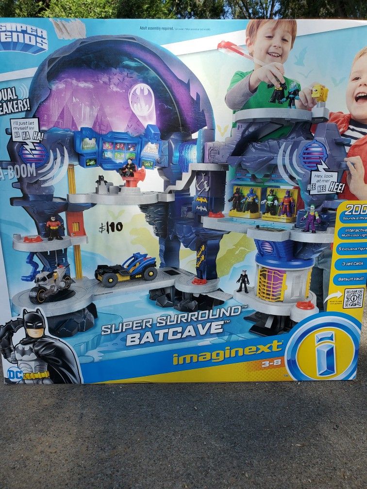 Kids Toy Batcave
