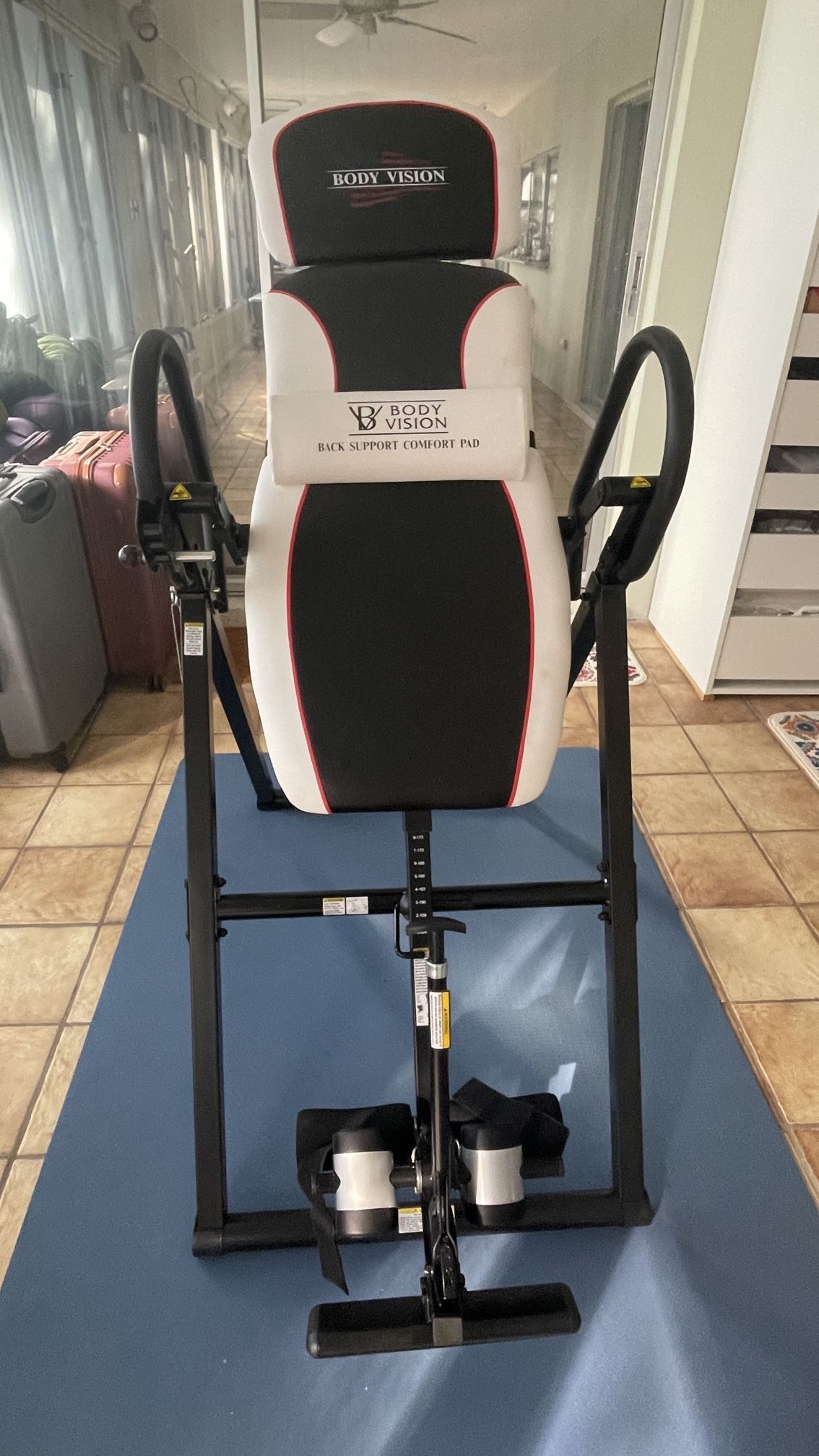 Body Vision Inversion Table