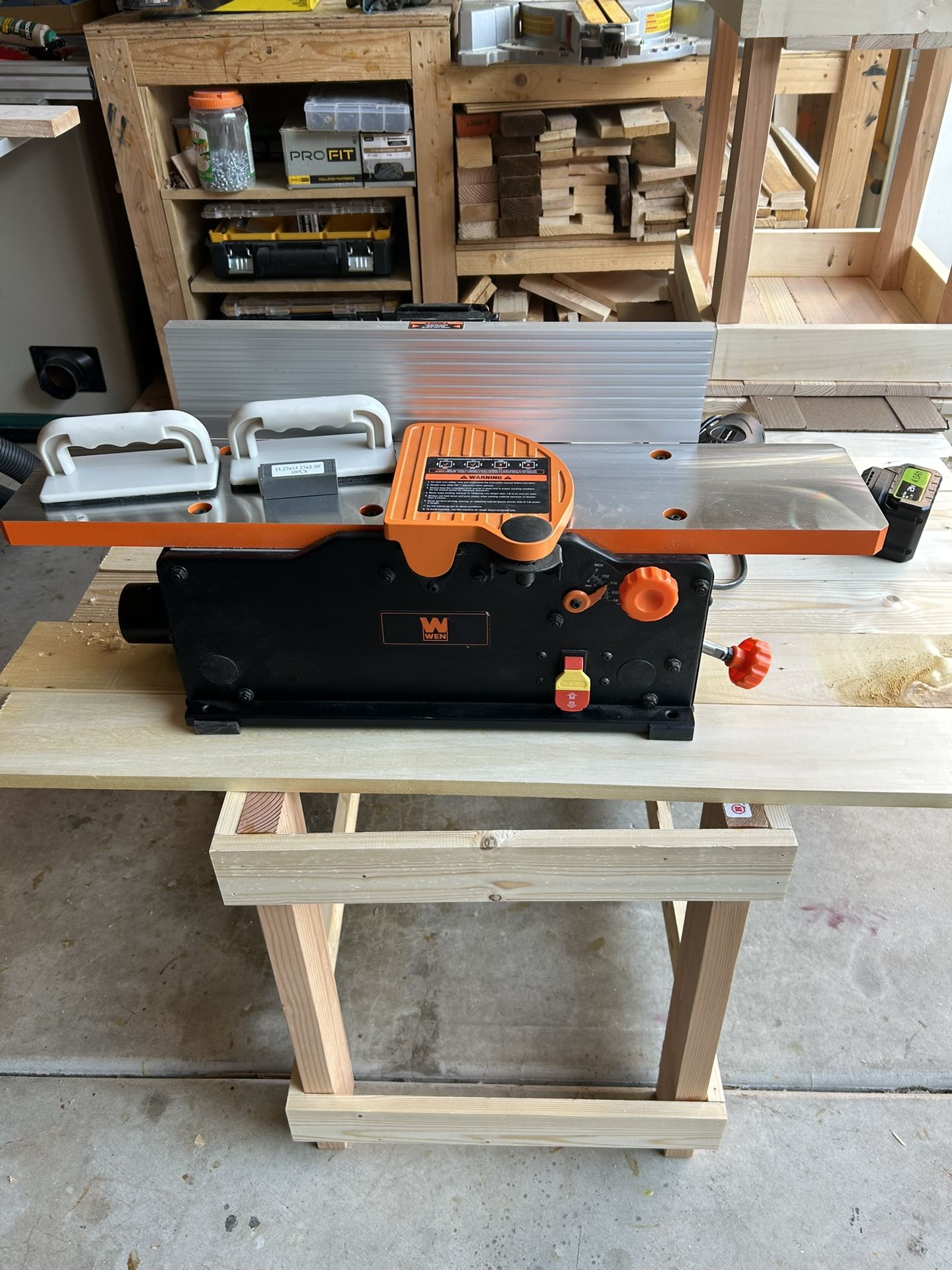 WEN JT630H 10-Amp 6-Inch Spiral Benchtop Jointer