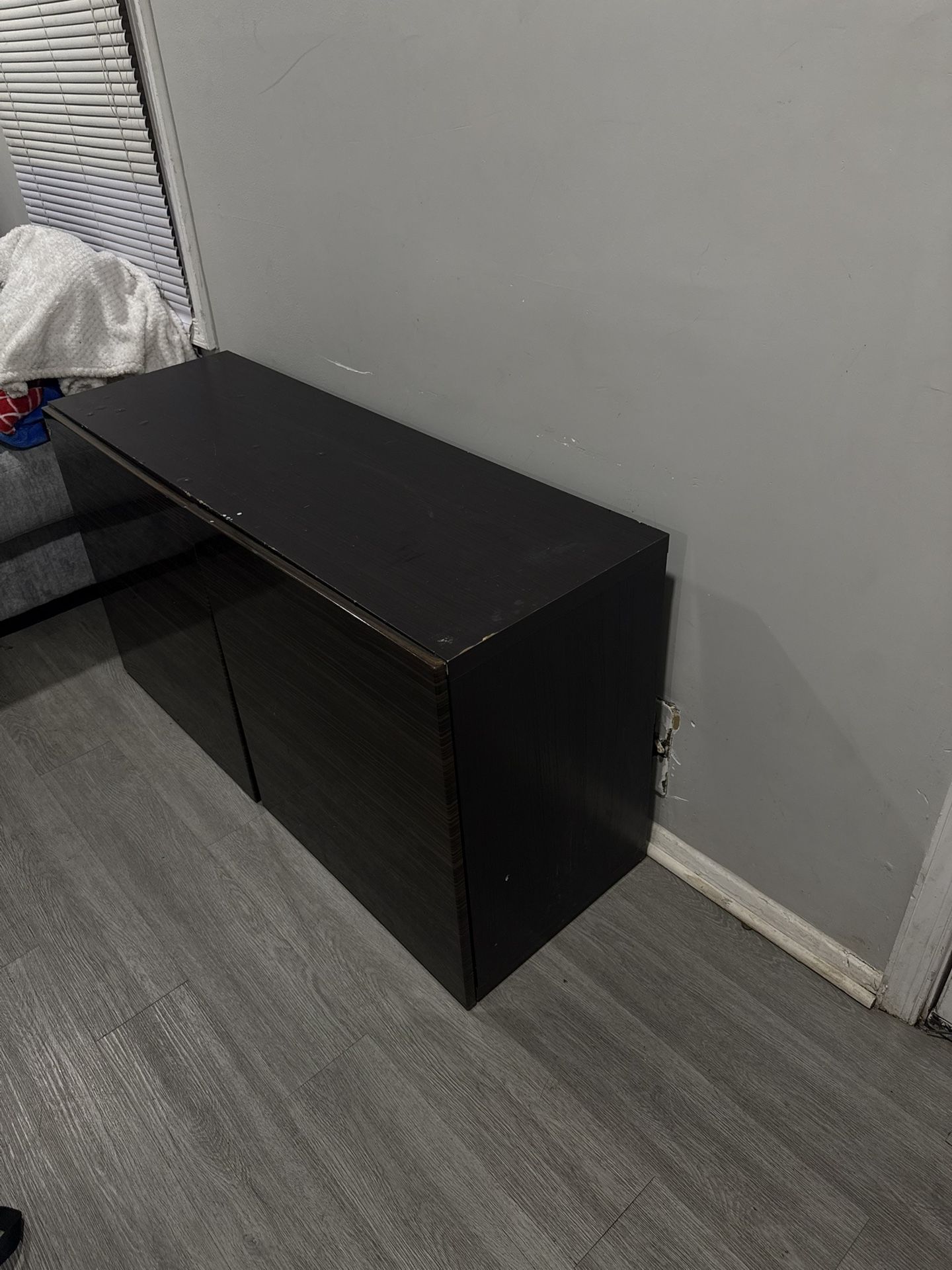 Dresser Need It Gone 50 Dollars