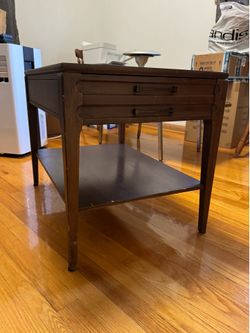 Mersman side table