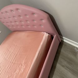 Twin Mattress And Bed Together 