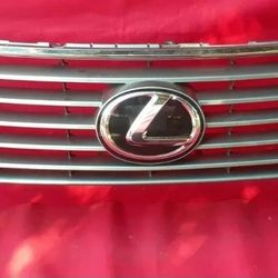 2013 2014 2015 LEXUS RX350 FRONT BUMPER UPPER CHROME GRILLE OEM USED