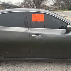 Nisan Altima 