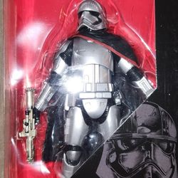 Star Wars Black Series Captain Phasma 
