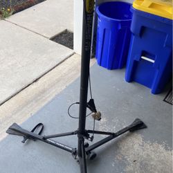 Hitting Machine/tripod/tee ball/Batera