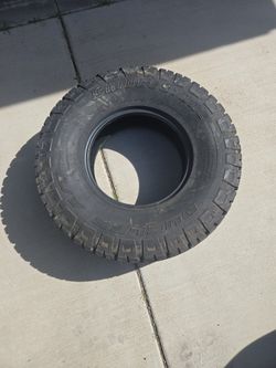 Bridgestone 285 75 16