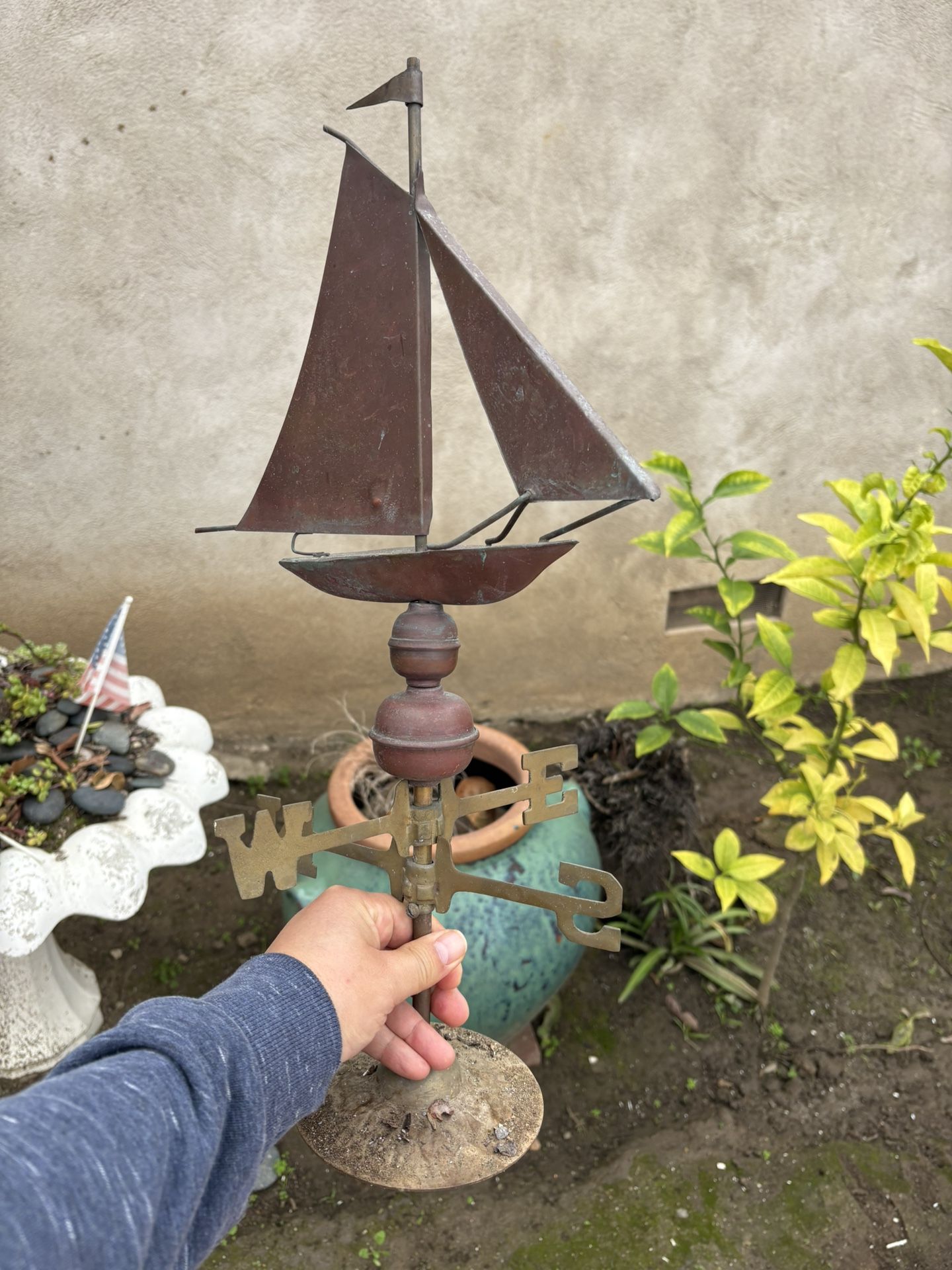 Wind And Direction Garden Decor Sail Boat