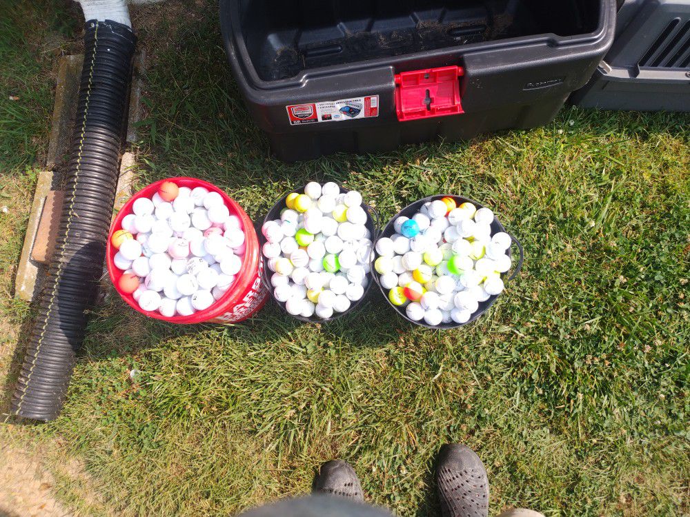 700 Golf Balls $80 Obo