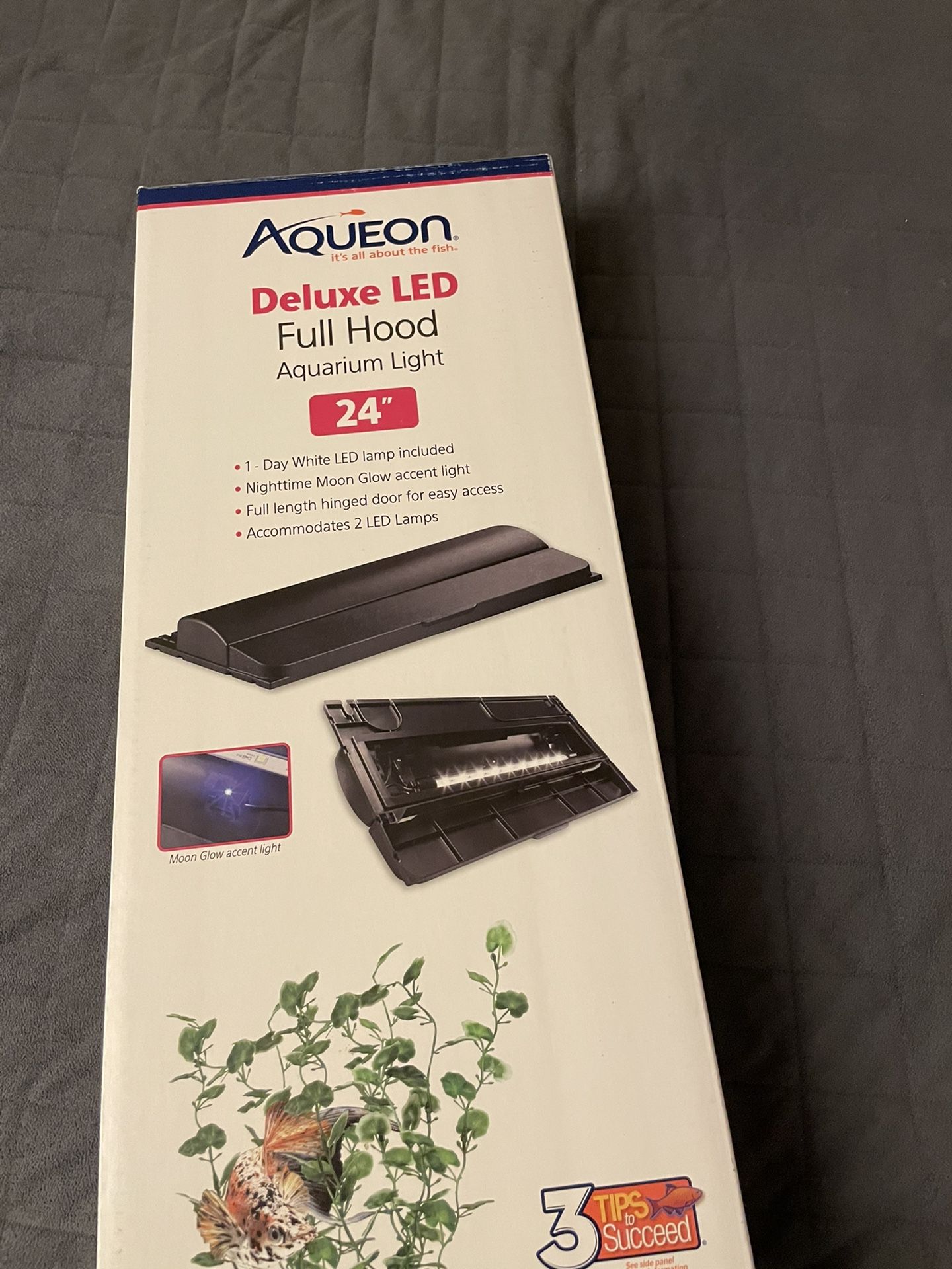 Aqueon 24 Inch Aquarium Hood With LED Lights for Sale in Oro Valley, AZ