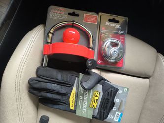 Locks & gloves