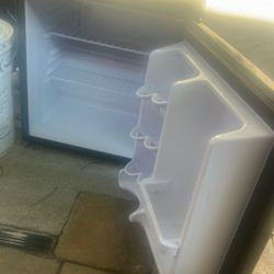 Energy Star Mini Fridge 