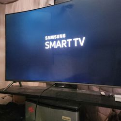 Samsung Smart Curve Tv..