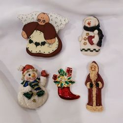 Vtg (5) Holiday/Christmas Brooches: Santa, 2 Snowmen, Stocking, & Angel