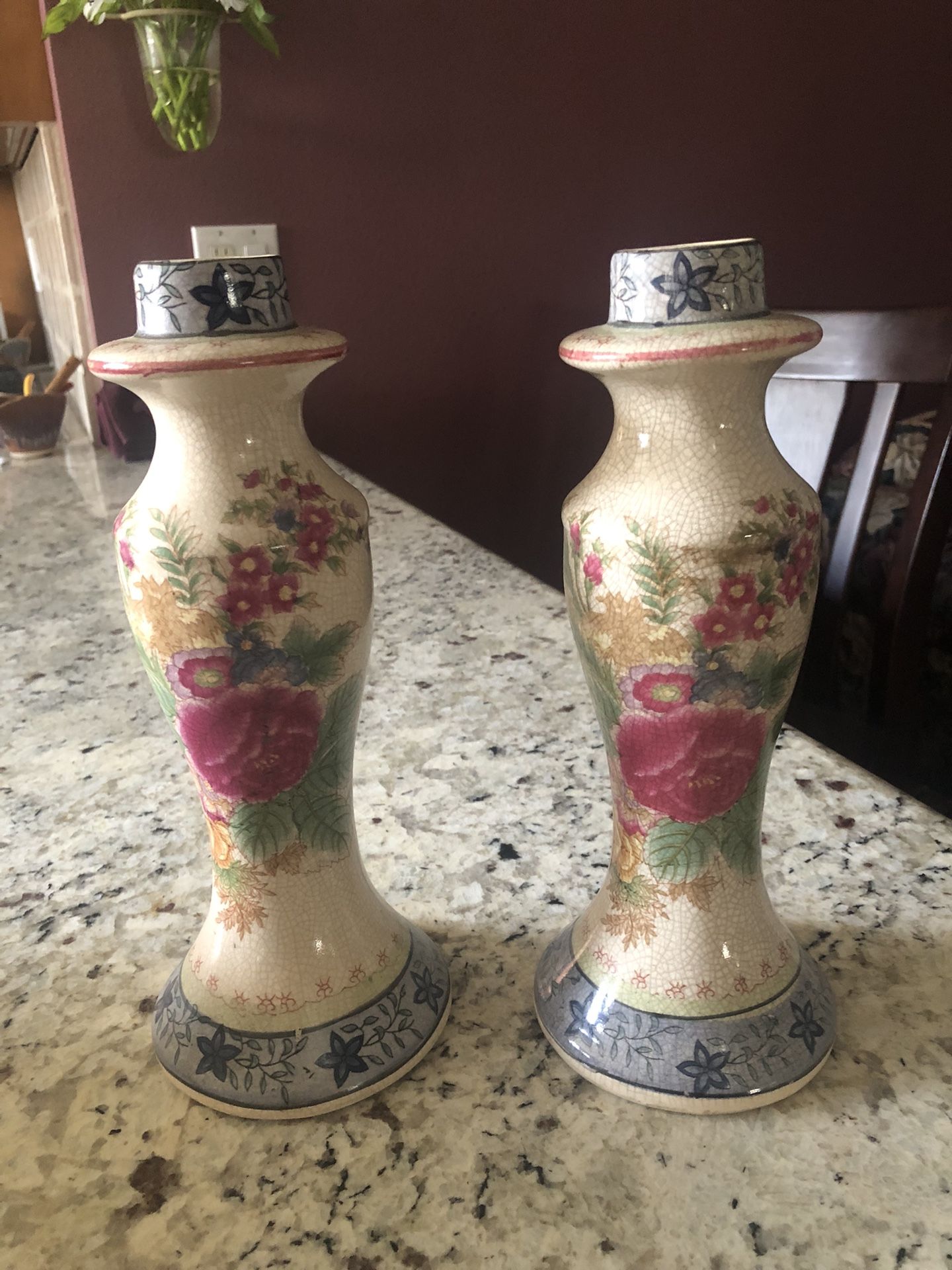 Gorgeous Candle Holders W Candles