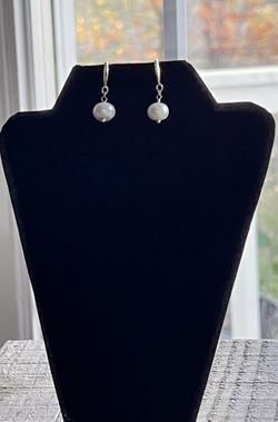 Dangle Earrings 