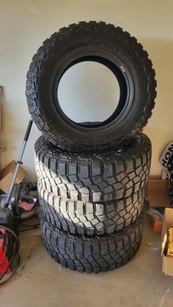 35 X 12.50 R 18LT Mud Terrain