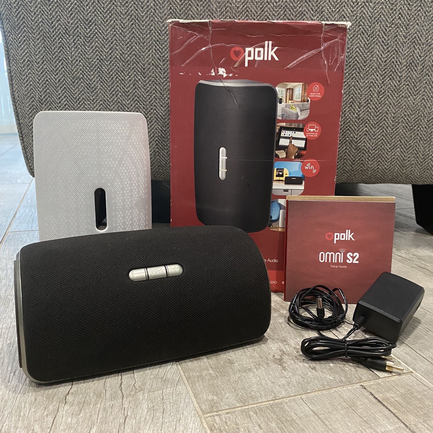 Polk audio hot omni S2