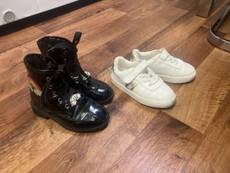 Girls boots/shoes 9 M