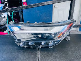 2023-2025 Toyota RAV4 left driver side headlight letter L Oem