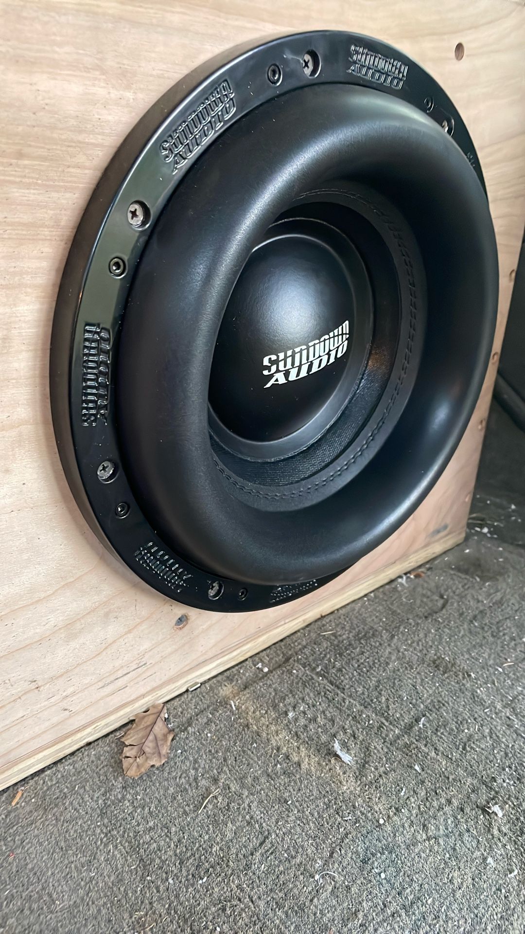 Sundown Xv3 12”