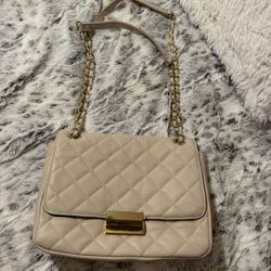 Women’s Bag/handbag/purse. Beige Color & Gold Metal Hardware. NEW