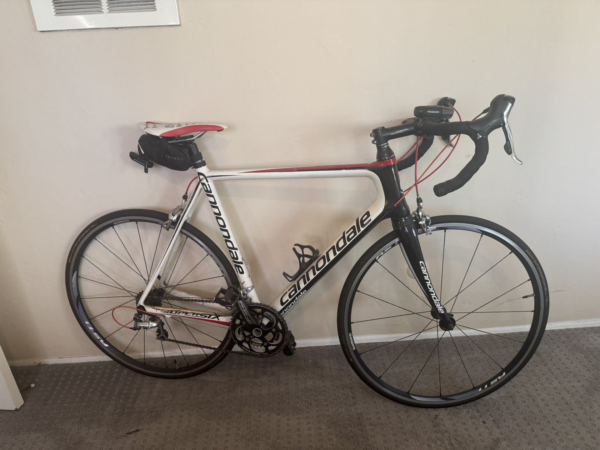 Cannondale Super Six Road bike W/ A Fully Carbon Frame And Fork