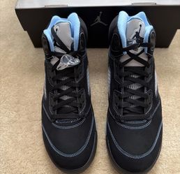 Air Jordan 5 Retro OG  Black University Blue  size 9 Brand New