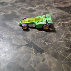 Vintage Hot Wheels #310 hot hubs shadow jet 