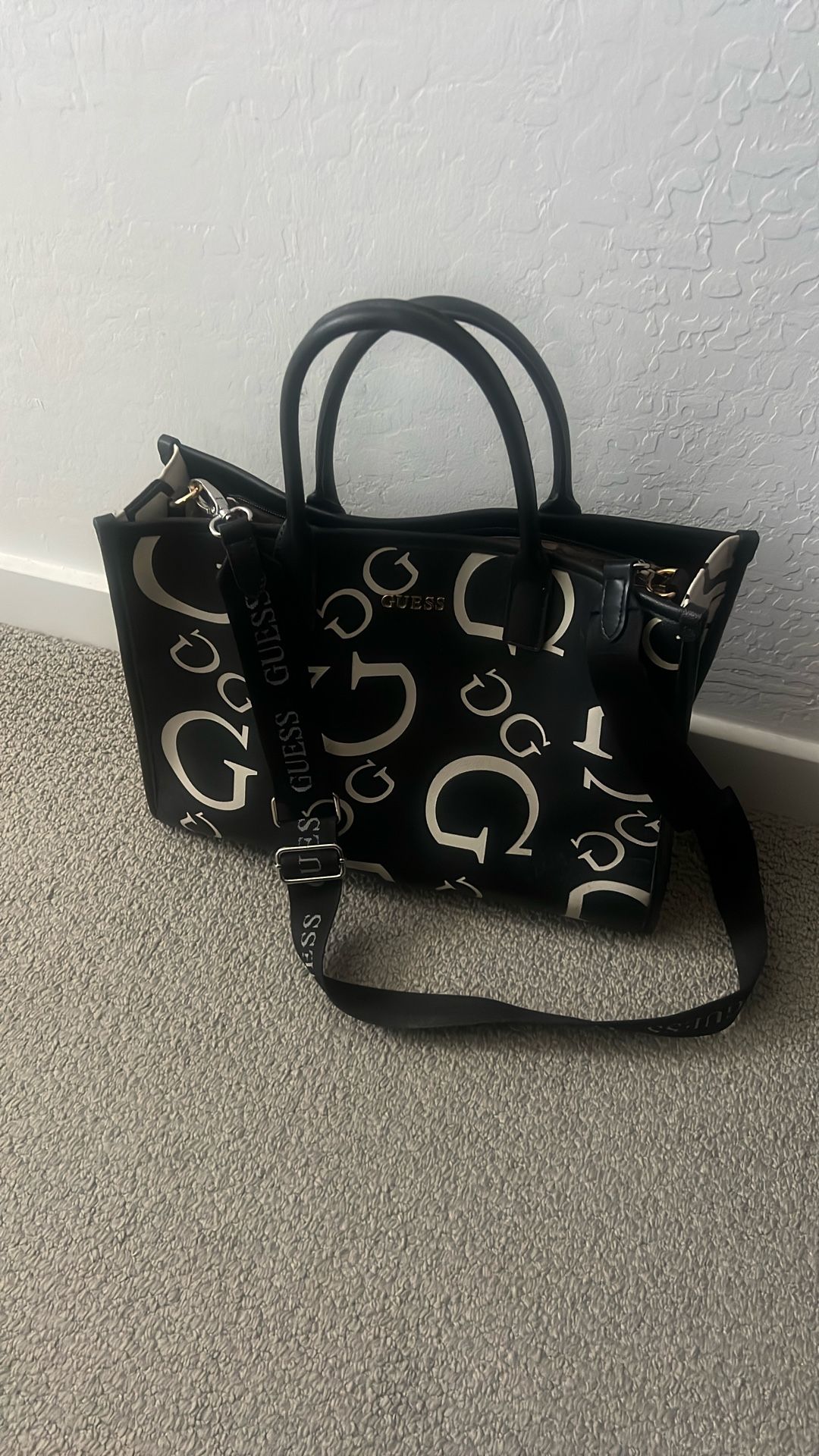 Large Guess Tote