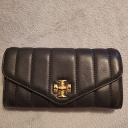 Tory Burch Kira quilted envelope wallet