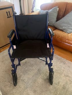 Medline Bariatric Transport Wheelchair 22” – 450 lb Capacity