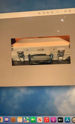 Aluminum Art Organizer Carry On