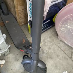 Segway Ninebot FOLDABLE Electric Scooter- Like New