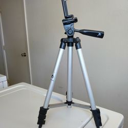 Super Light Tripod