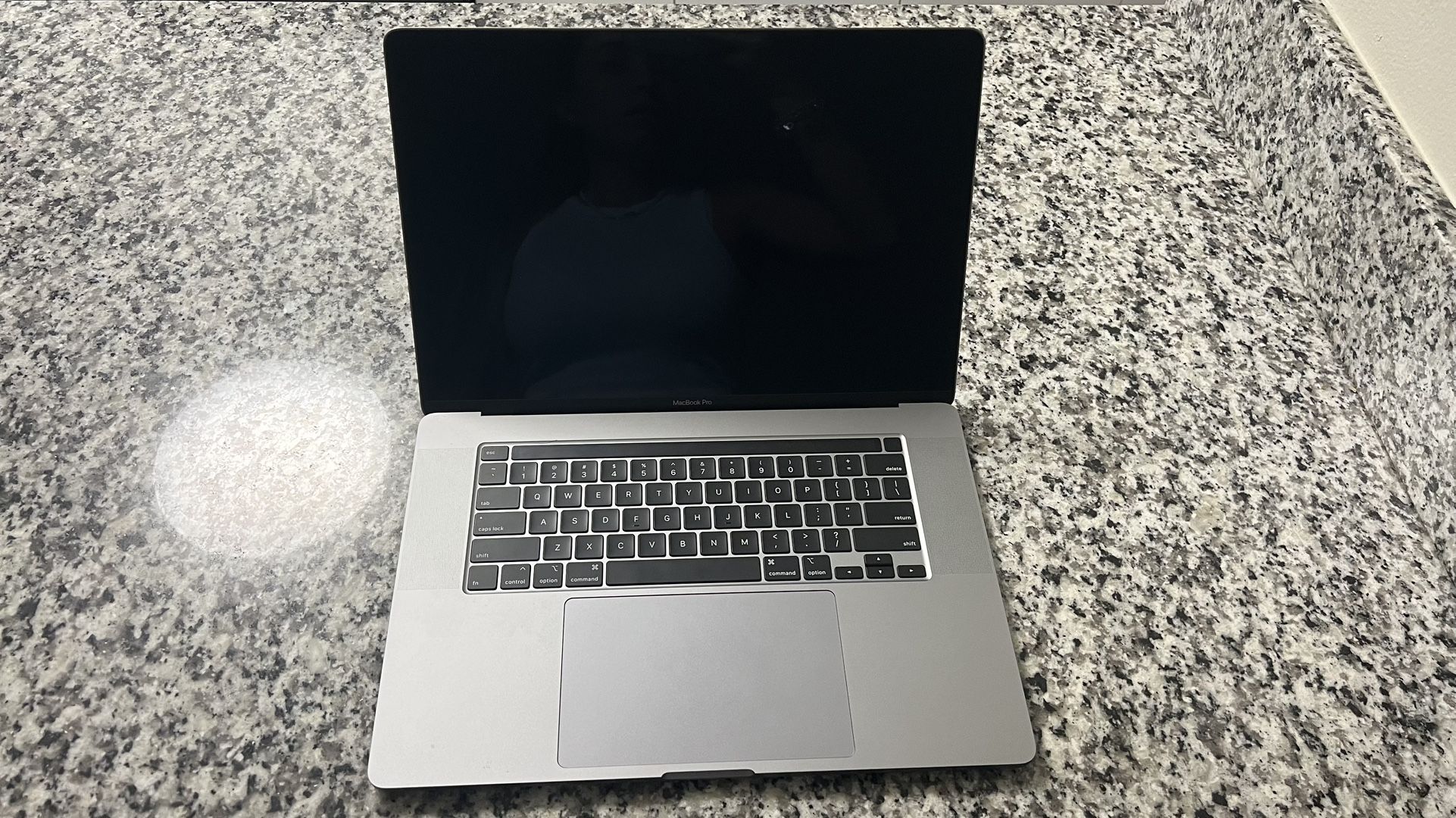 MacBook Pro 16 “