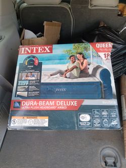 18 in queen size air mattress with headboard and built in pump