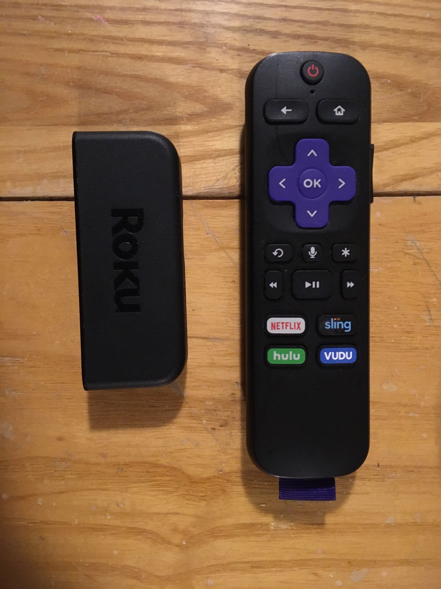 ROKU Streaming Model:3921X