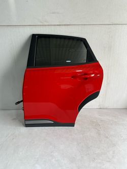 (6811) 18-23 Hyundai Kona Left Rear Door 2018 2019 2020 2021 2022 2023