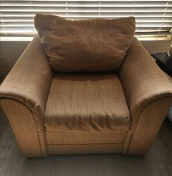 Small Beige chair